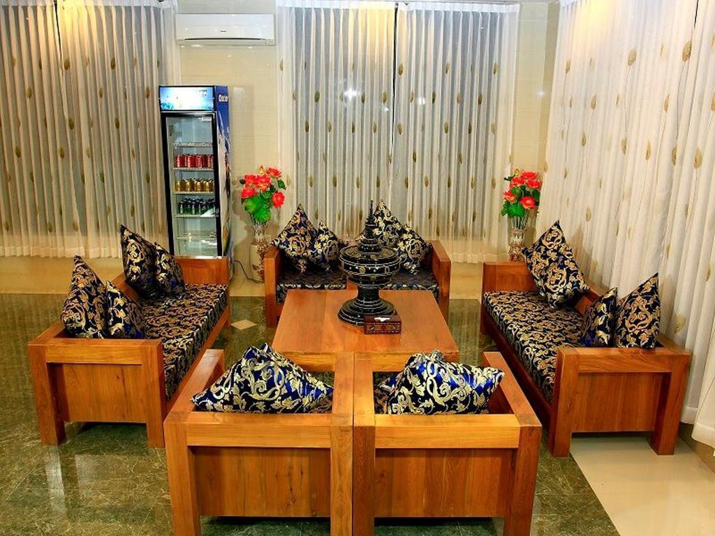 ניאונגשווה 81 Hotel Inlay מראה חיצוני תמונה