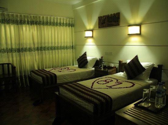 ניאונגשווה 81 Hotel Inlay מראה חיצוני תמונה