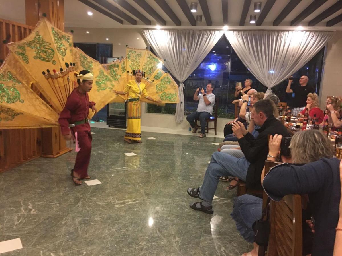 ניאונגשווה 81 Hotel Inlay מראה חיצוני תמונה